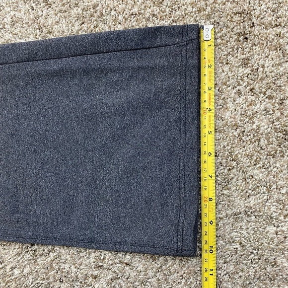 Athleta Gray Wide leg Flare Athleisure Pull on Pants W/ Pockets women’s Medium P - Picture 7 of 15